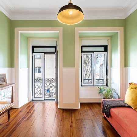 Spacious Apartment With Terrace At Graca Lissabon Buitenkant foto