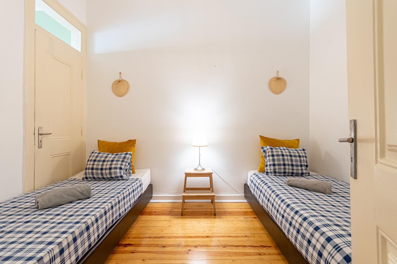Spacious Apartment With Terrace At Graca Lissabon Buitenkant foto